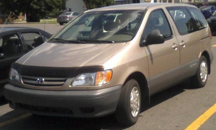 Toyota Sienna SIENNA 1