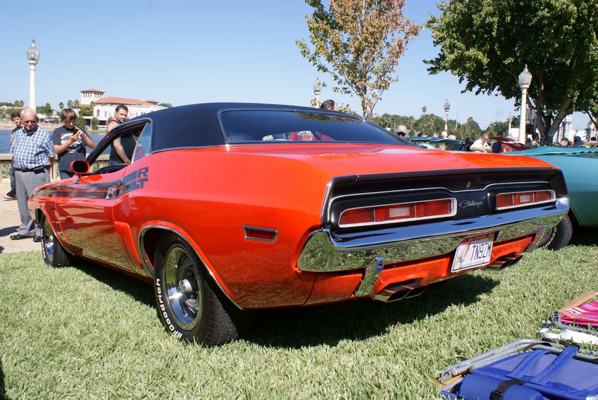 Dodge Challenger